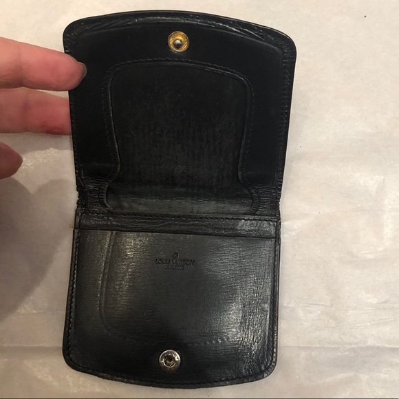 Louis Vuitton Coin Purse - Picture 13 of 13
